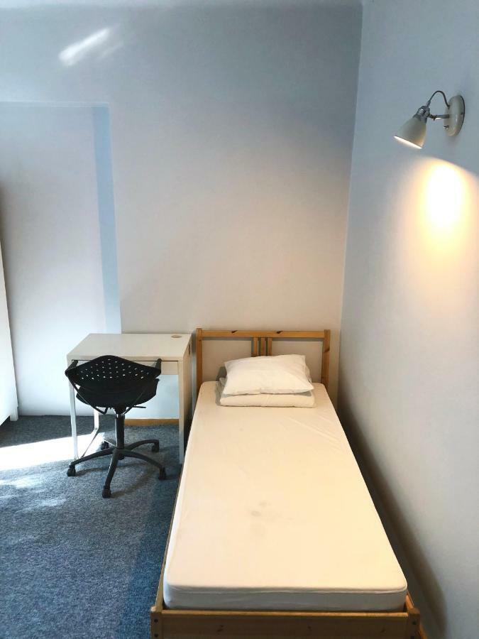Student-House Kazimierzowska Hostel Warsaw Ngoại thất bức ảnh